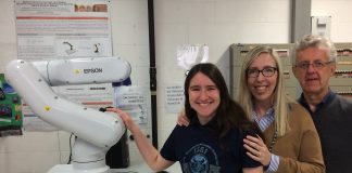 STEM è (anche) donna, con i robot Epson