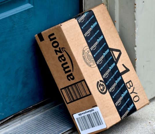 Amazon annuncia il suo primo robot da magazzino completamente autonomo