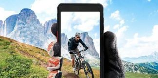Olympus realizzerà uno smartphone con Samsung
