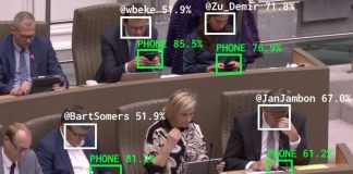 L’IA che maschera i politici che non lavorano in aula