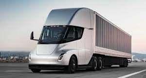 Tesla apre gli ordini di Semi