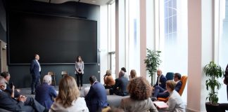 Oracle a Milano: la città dà il benvenuto alla nuova sede con l'inaugurazione ufficiale