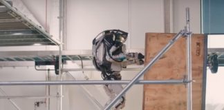 Il nuovo robot di Boston Dynamics mostra le sue qualità acrobatiche