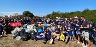 Grande successo per l’iniziativa di Fincons e Plastic Free volta a ripulire le città dai rifiuti