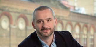 La triplice minaccia dell’AI: mitigare i rischi della sua adozione con la sicurezza delle identità