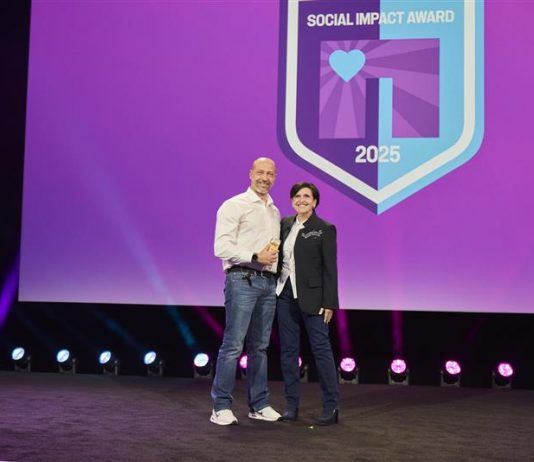 NetApp conferisce all’Istituto Europeo di Oncologia il Social Impact Award durante INSIGHT 2025