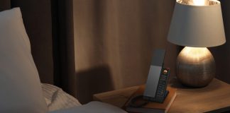 Design essenziale per gli spazi comuni: I nuovi telefoni HD340 & HD341 per hotel Design essenziale per gli spazi comuni: I nuovi telefoni HD340 & HD341 per hotel