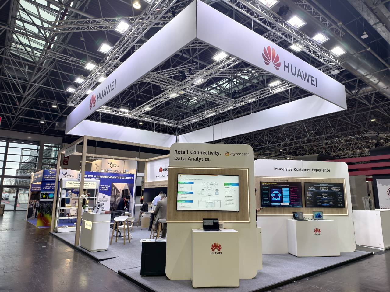 Huawei presenta a EuroShop 2026 le nuove soluzioni smart retail per accelerare la trasformazione digitale Huawei presenta a EuroShop 2026 le nuove soluzioni smart retail per accelerare la trasformazione digitale