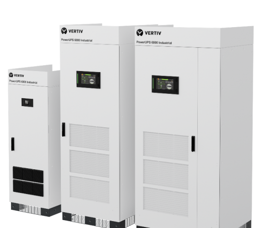 Vertiv presenta un UPS di livello industriale progettato per ambienti commerciali e industriali