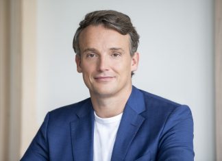 Sbloccare la crescita abbracciando i paradossi dell’era intelligente