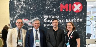 MIX al fianco dell’Università degli Studi di Napoli Federico II per lo sviluppo delle competenze sulle reti Internet MIX al fianco dell’Università degli Studi di Napoli Federico II per lo sviluppo delle competenze sulle reti Internet
